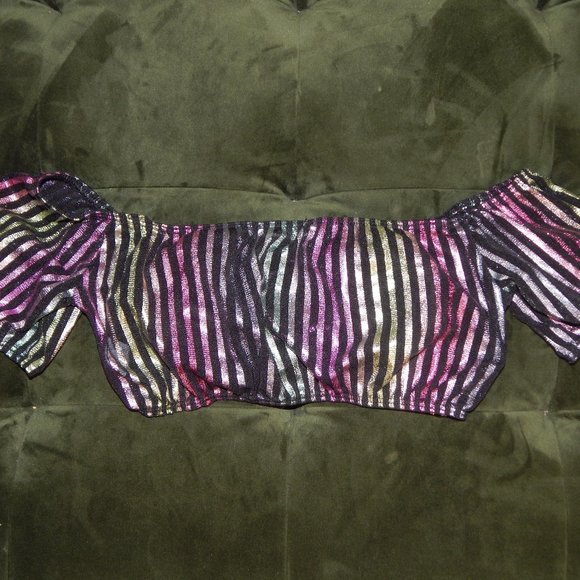 Black Rainbow Metallic Crop Top - Picture 3 of 4